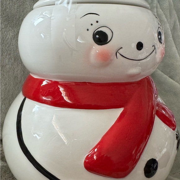 2023 JOHANNA PARKER CARNIVAL COTTAGE CHRISTMAS WINTER SNOWMAN COOKIE JAR NEW - Picture 11 of 11